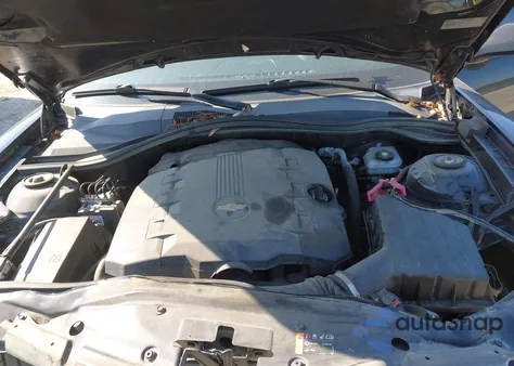 2015 Chevrolet Camaro 2Ls z USA, uszkodzony, nr VIN 2G1FB1E33F9110948